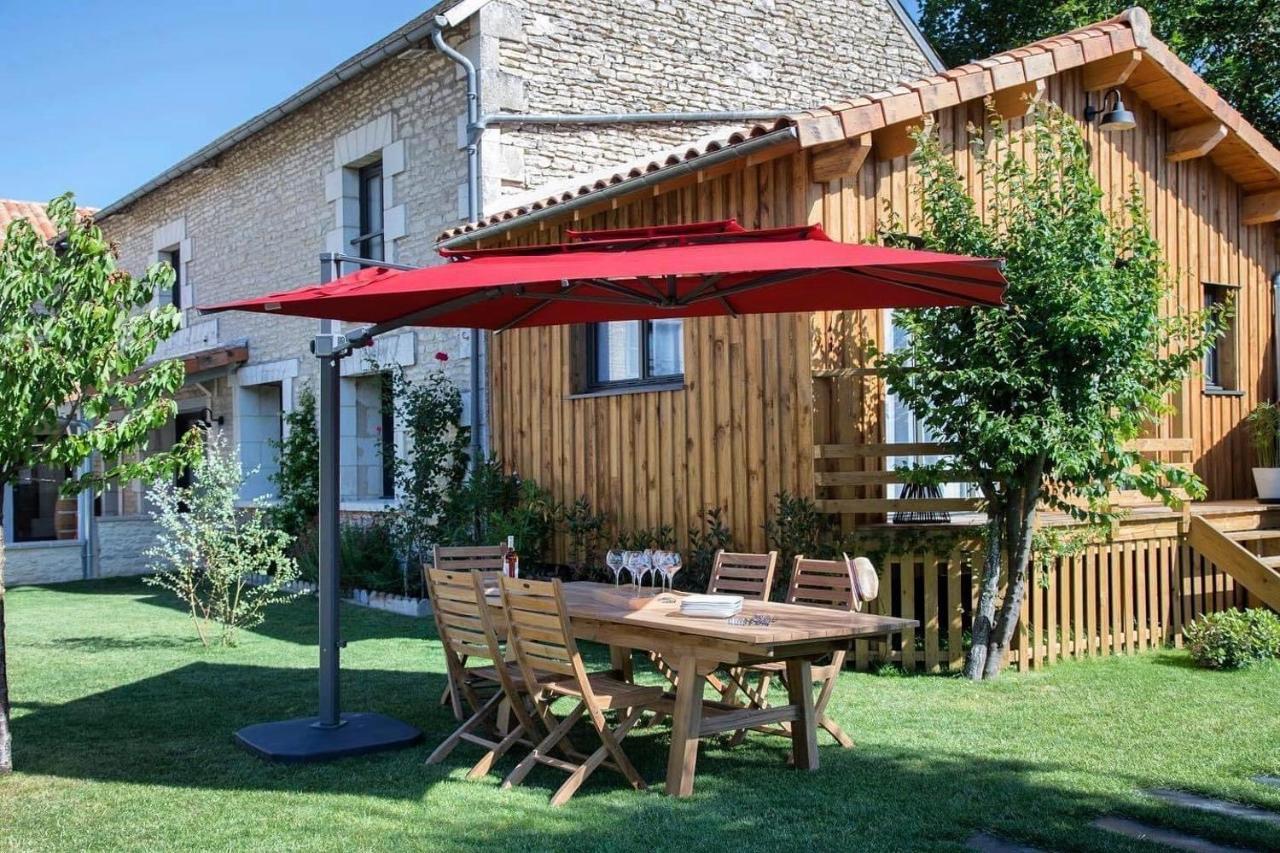 Au Logis De Bellefois - Chambres D'Hotes Neuville-du-Poitou Buitenkant foto