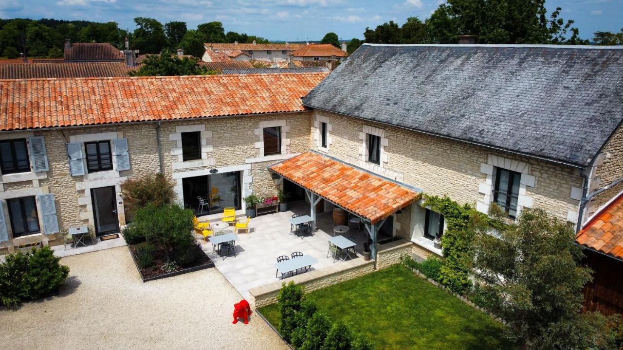 Au Logis De Bellefois - Chambres D'Hotes Neuville-du-Poitou Buitenkant foto